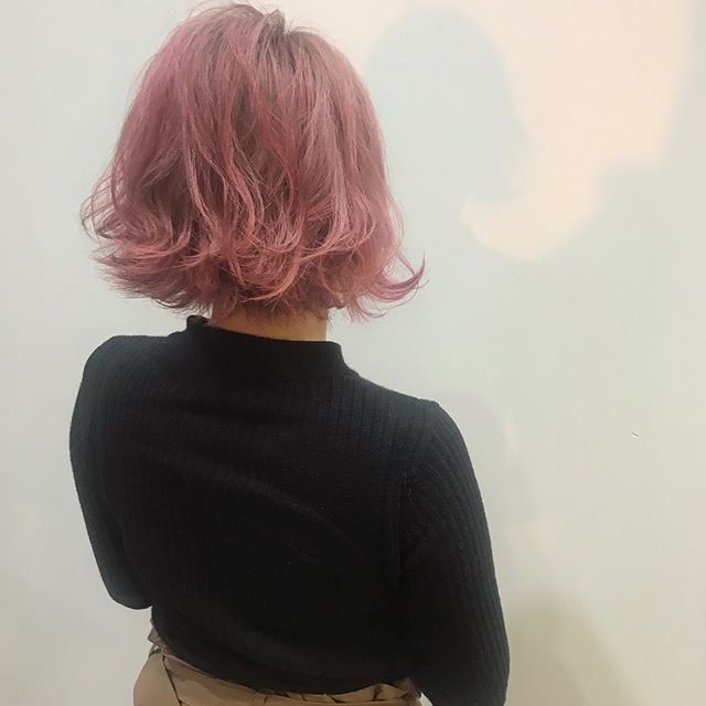 27893846_886256494869469_30394