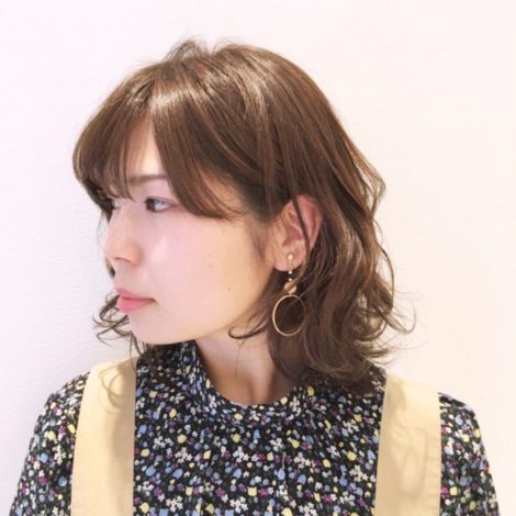 福山市駅前の美容室ブルームフラワーズ