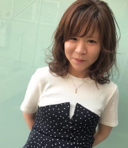 外ハネmedium | スタイルイメージ